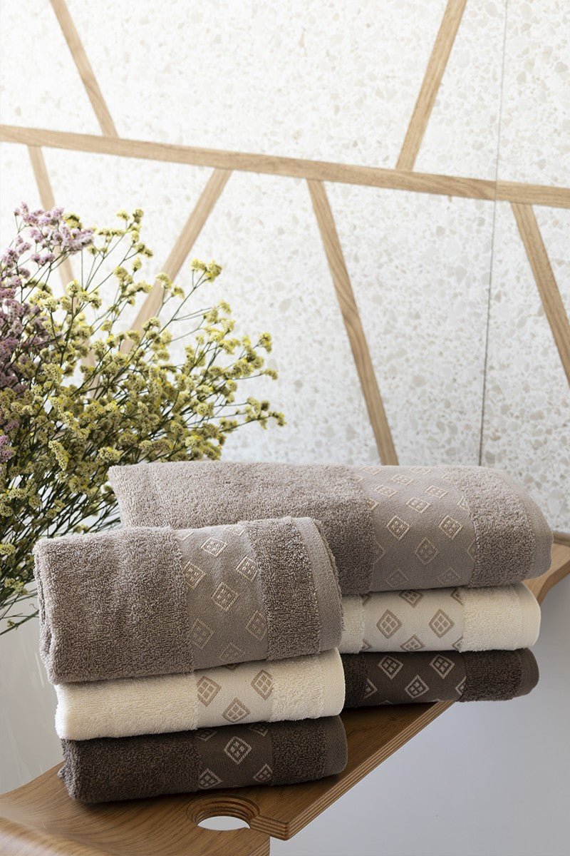 Neith Asciugamani 3+3 in Spugna Jacquard Diva - Biancheria da sogno Pedata