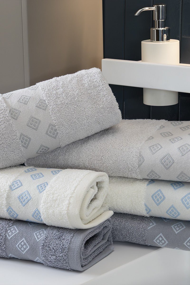 Neith Asciugamani 3+3 in Spugna Jacquard Diva - Biancheria da sogno Pedata
