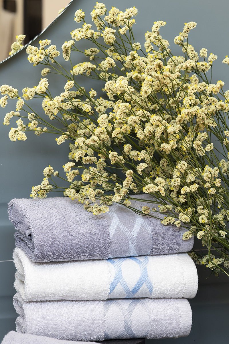 Neith Asciugamani 3+3 in Spugna Jacquard Edra - Biancheria da sogno Pedata
