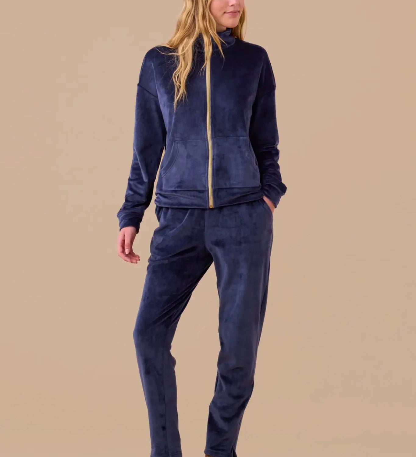 Pigiama Donna in Ciniglia con Zip Noi Di Notte FA9350 - Biancheria da sogno Pedata