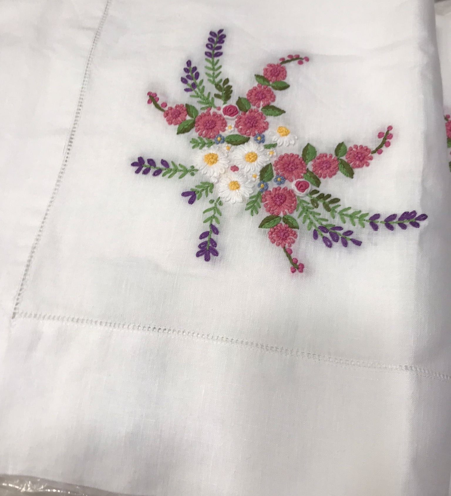 Servizio x12 in Puro Lino Bellavia TN656 - Biancheria da sogno Pedata