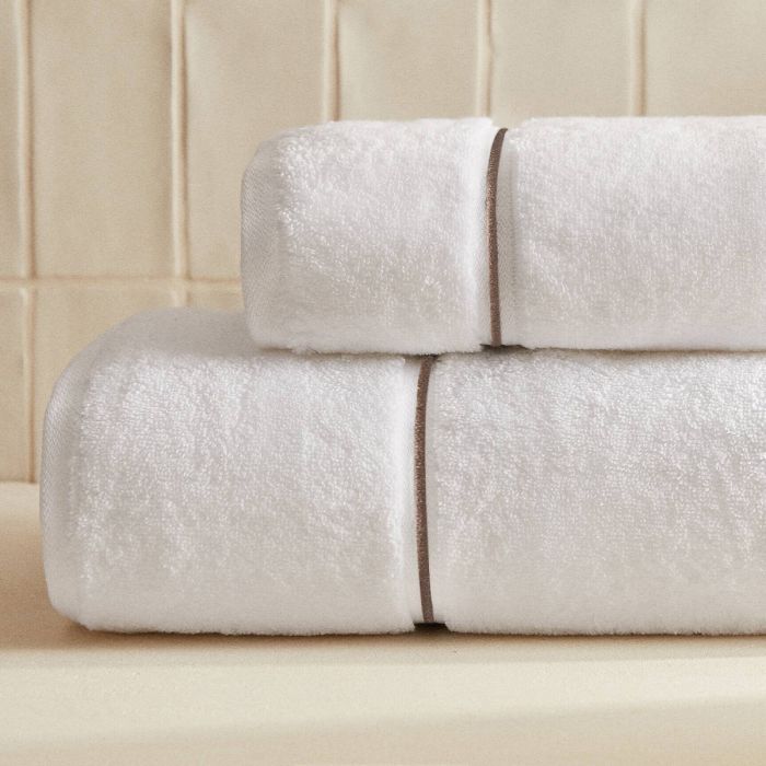 Set Asciugamani 1+1 Queen Maestri Cotonieri - Biancheria da sogno Pedata