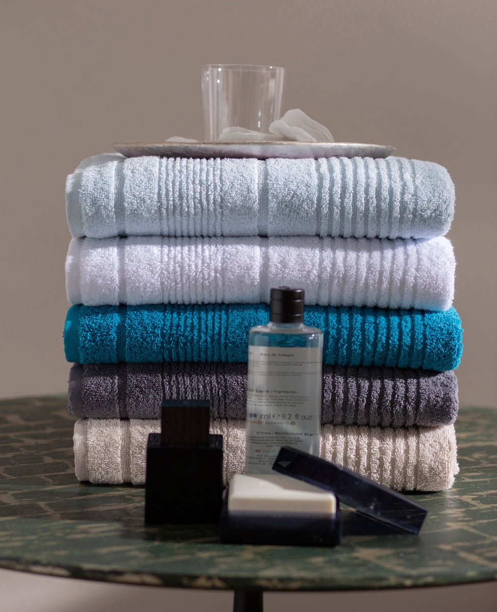 Set Asciugamani Bagno Forever by Dondi Meridien - Biancheria da sogno Pedata