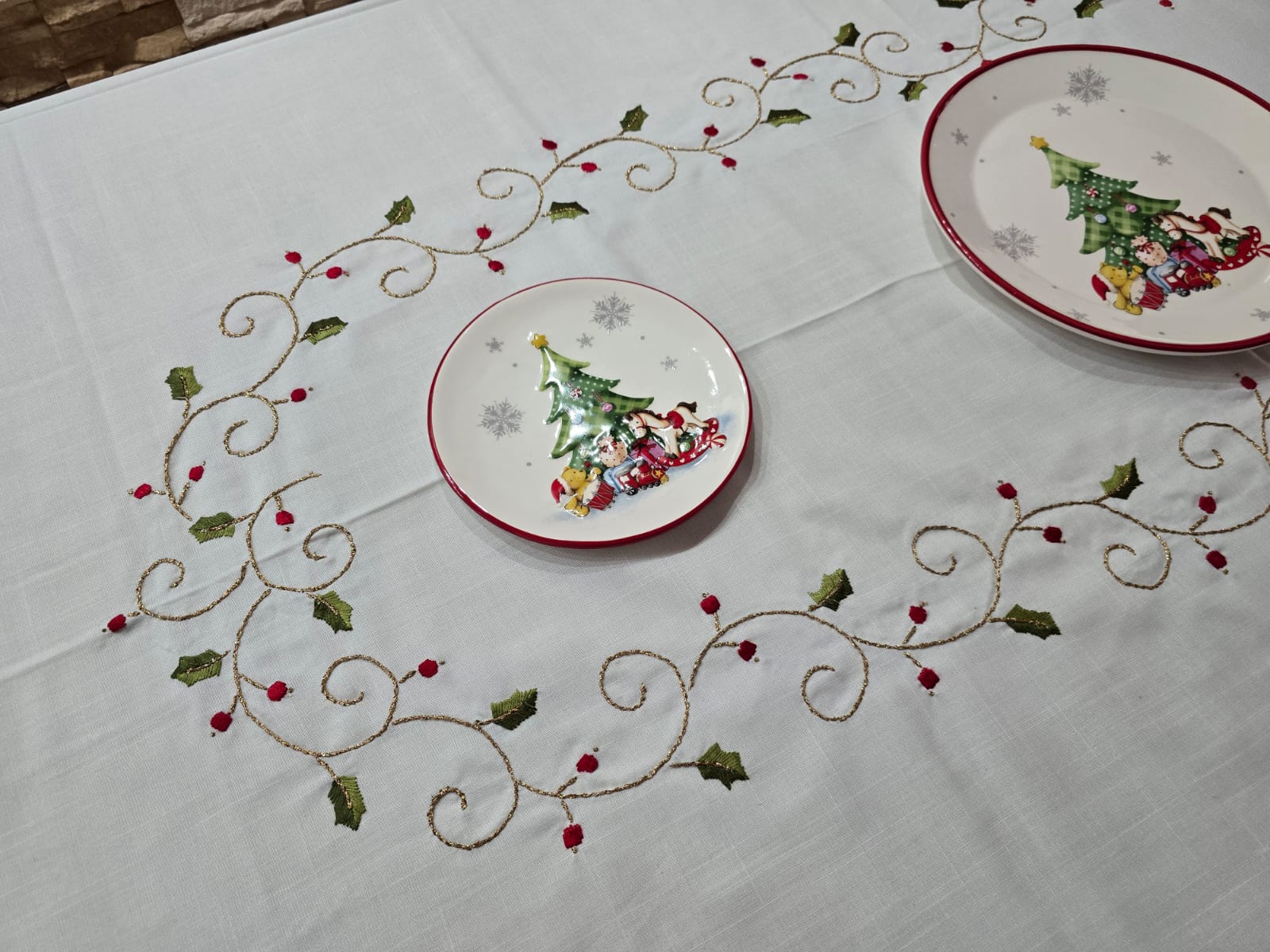 Tovaglia x12 in Lino I Maestri Del Ricamo Bacche - Biancheria da sogno Pedata