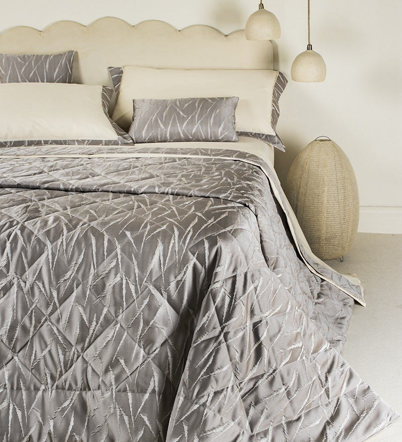 Trapuntino Jacquard Matrimoniale Battaglia Fascino - Biancheria da sogno Pedata