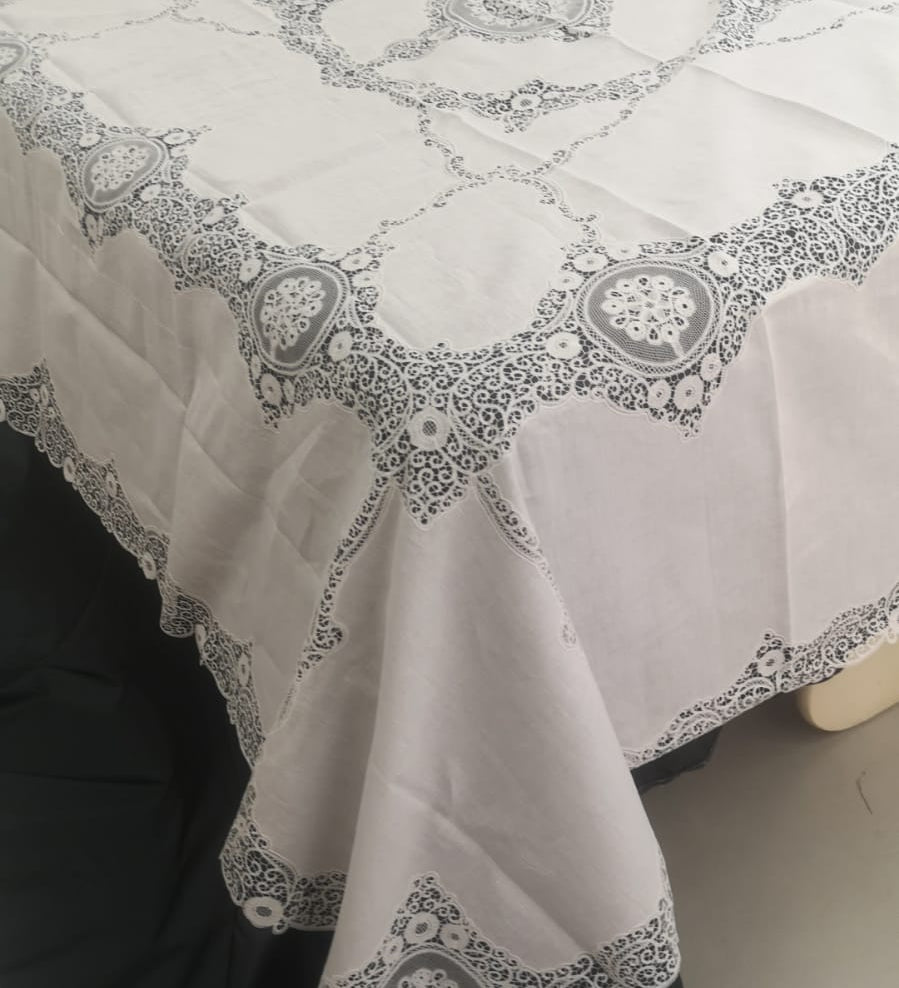 Tris Ricamato in Lino e Cantù I Maestri Del Ricamo 07388 - Biancheria da sogno Pedata